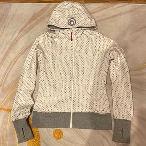 Polka dot Lululemon Scuba Hoodie💕🤍